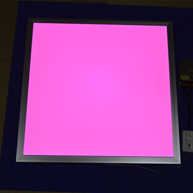 Led-färg som ändrar platt panel